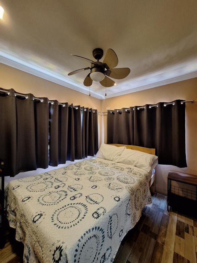 Joe'S Castle Bed & Breakfast Sagbayan Екстериор снимка